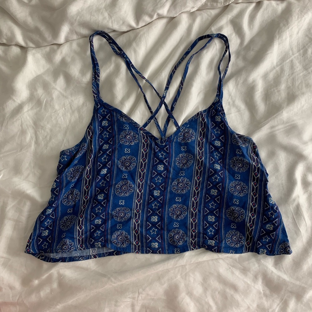 Hollister flowy cami crop top